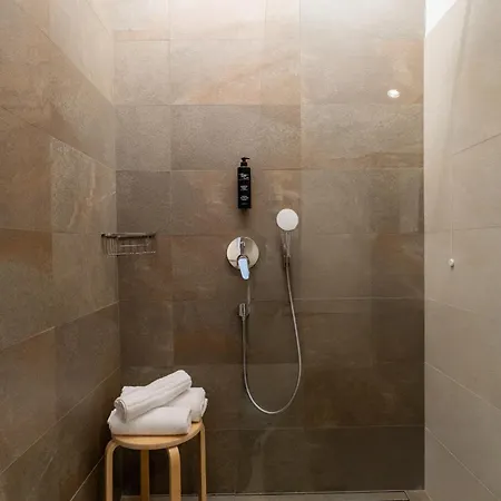 Hotell La Pergola 3*