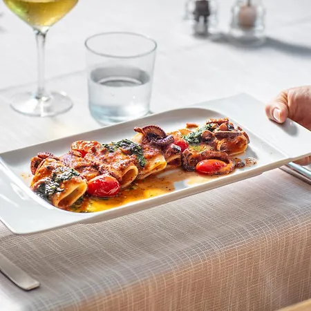 La Pergola لينانو سابيادورو