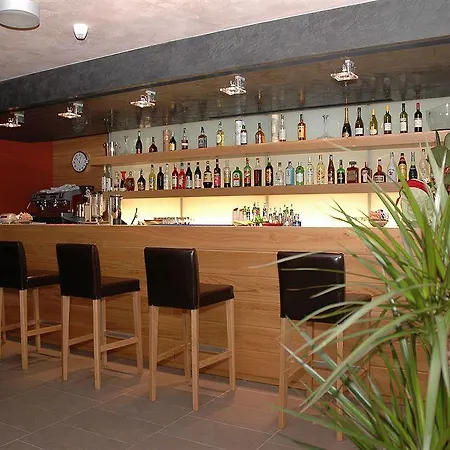 Hotel La Pergola 3*