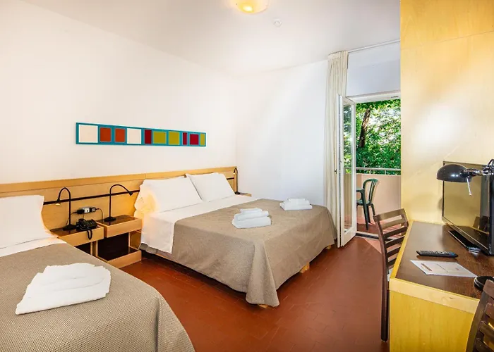 Hotel La Pergola Hotel 3*